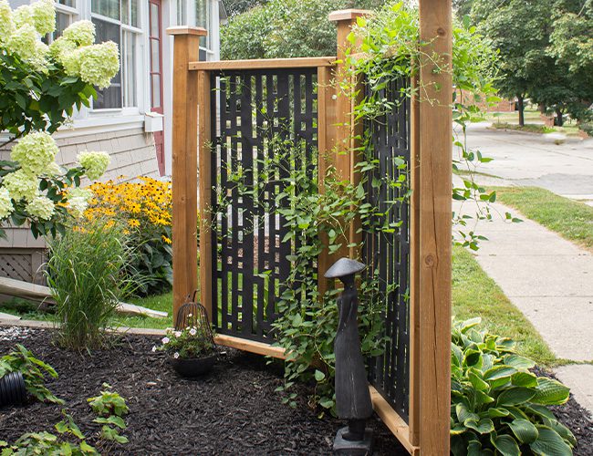 Royal City Nursery-Ontario-Early Landscaping Consultation Benefits and Inspiration-LIVING WALL DESIGN