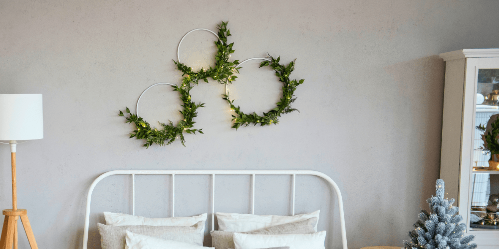 Royal City Nursery-Guelph Ontario-Make Enchanting Spaces for Winter-simple hoop wreaths
